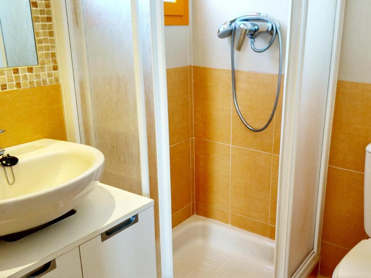 Apartamentos Ambar Beach Calp Exterior foto